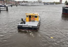 boot-havendienst-zaanstad-apil-2024-orkaan-cruiseschepen-voorzaan